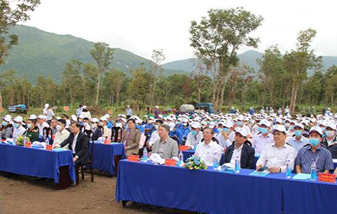 Các vị lãnh đạo tham dự Lễ phát động 